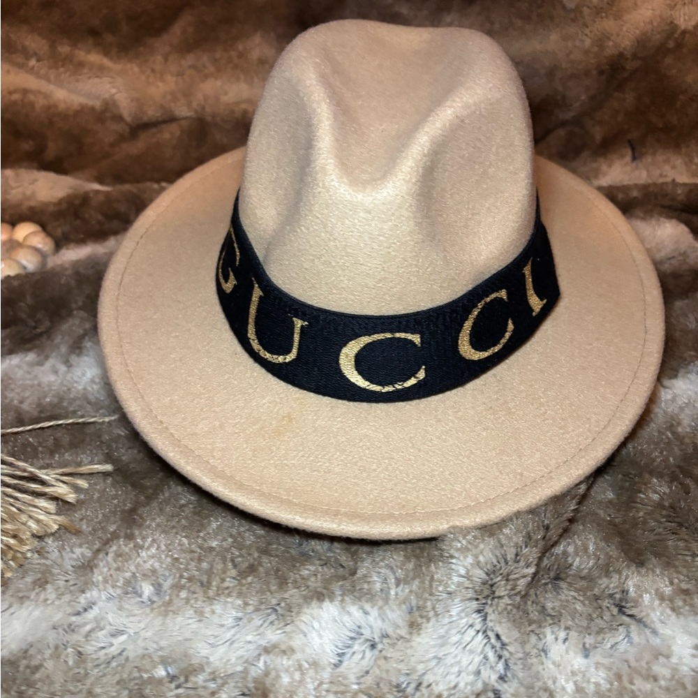 Gucci Tan Fedora with Black Logo Band